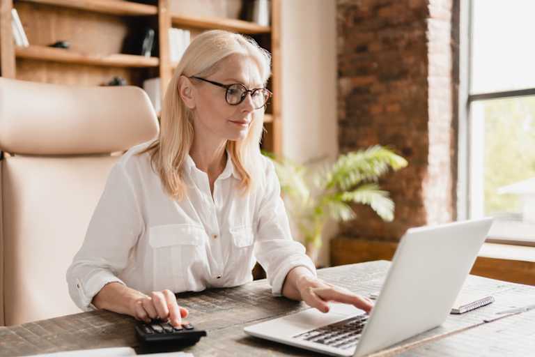Payroll Accountant Career Overview